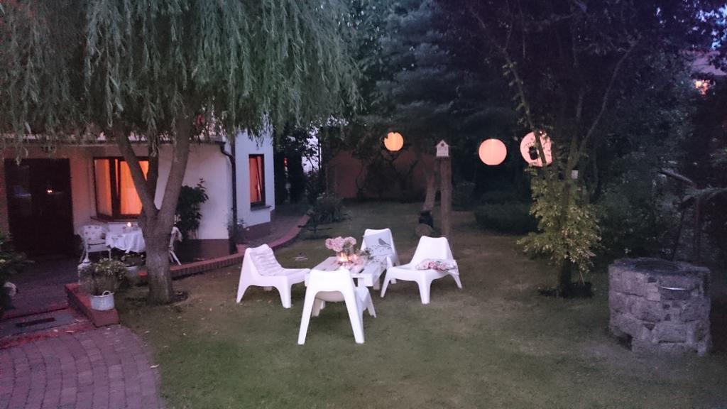 מידזיזדרויה Villa Czarli מראה חיצוני תמונה