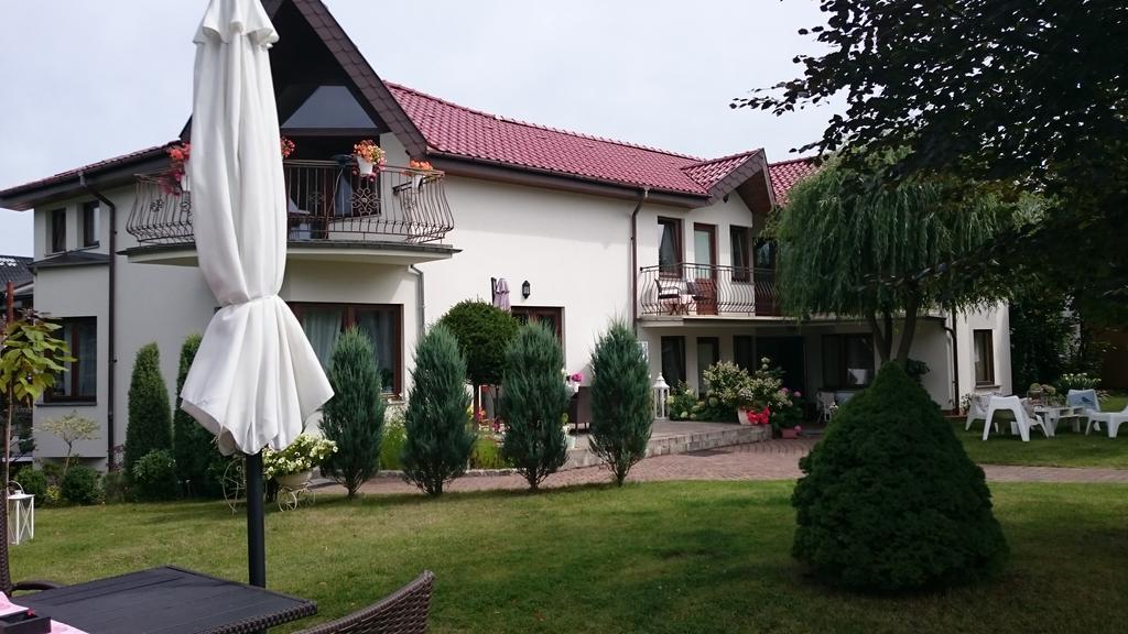 מידזיזדרויה Villa Czarli מראה חיצוני תמונה